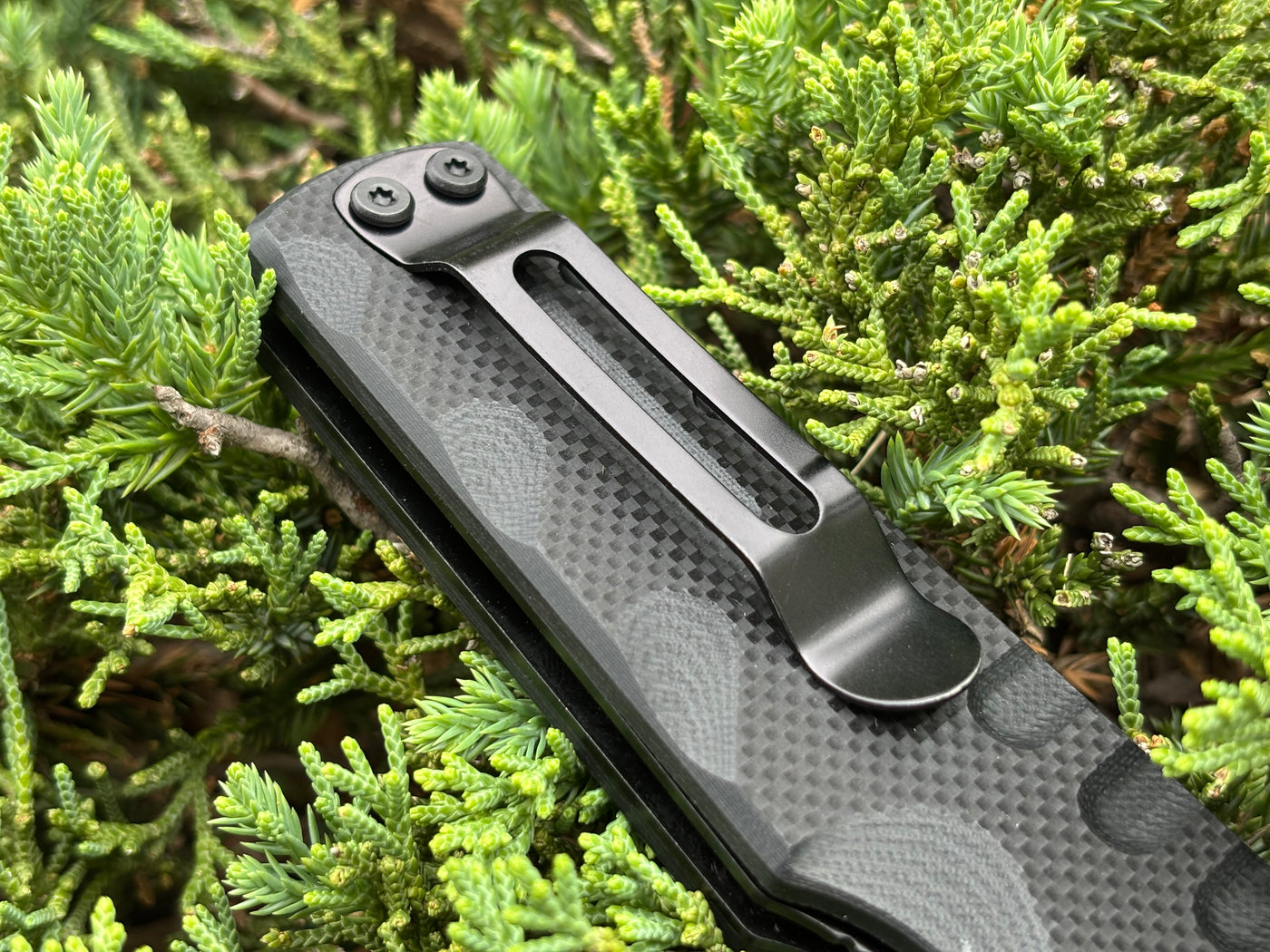 Black Vantage Knife